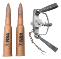 NRA Collectible D&eacute;cor Lot