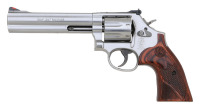 Smith & Wesson Model 686-6 Plus Double Action Revolver - 2