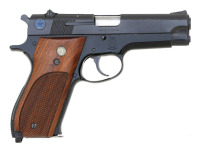 Smith & Wesson Model 39-2 Semi-Auto Pistol