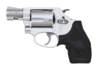 Smith & Wesson 637-2 Airweight Double Action Revolver - 2