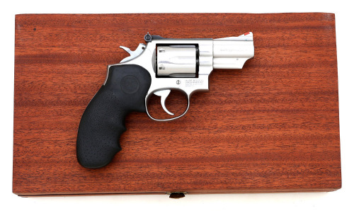 Smith & Wesson Model 66-2 Double Action Revolver