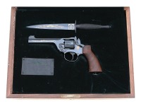 Special Edition Enfield No.2 Mk 1* and Fairbairn-Sykes Fighting Knife World War II Commemorative Cased Set