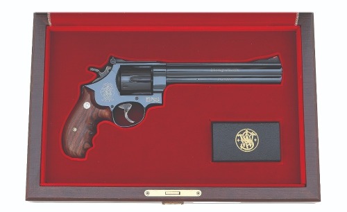 Smith & Wesson Model 29-5 Magna Classic 1 Of 3000 Double Action Revolver