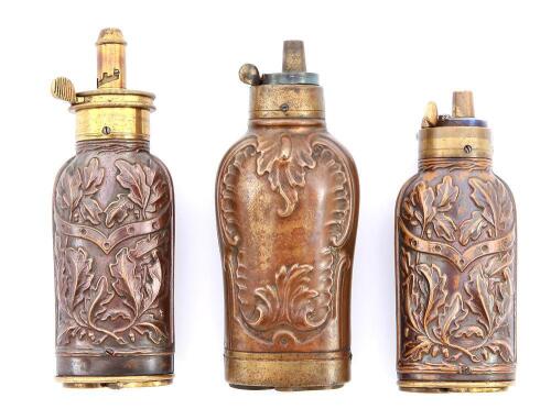 Oak Leaf Compartment Powder Flasks