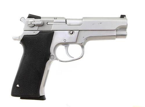 Smith & Wesson Model 5906 Semi-Auto Pistol