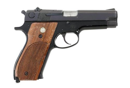 Smith & Wesson Model 39 Semi-Auto Pistol