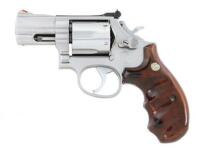 Smith & Wesson Model 686-3 Distinguished Combat Magnum Revolver