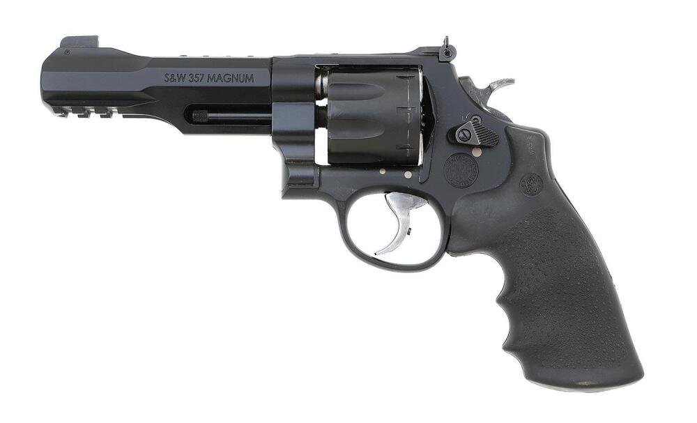 M&p R8 Smith & Wesson Performance Center Model 327 M&P R8 Double Action Revolver