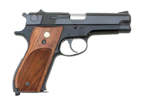 Smith & Wesson Model 39-2 Semi-Auto Pistol