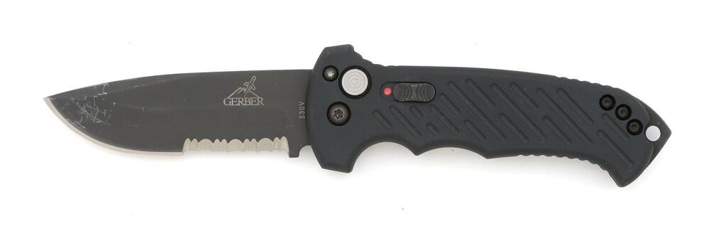 Gerber Model P2 Gerber Model 06 Automatic Knife