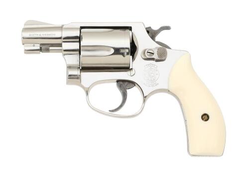 Smith And Wesson Model 36 Chiefs Special Revolver 2270