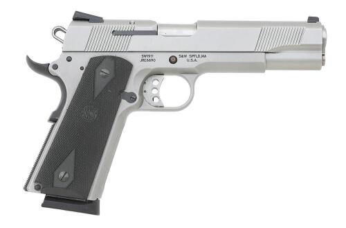 Smith & Wesson SW1911 Semi-Auto Pistol