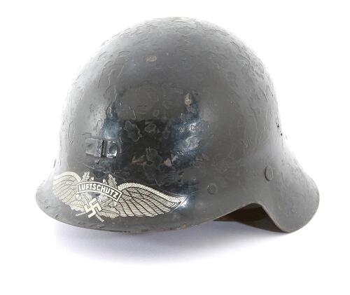 WWII Luftschutz Stahlhelm