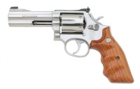 Smith & Wesson Model 686 Double Action Revolver