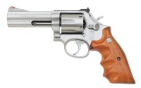 Smith & Wesson Model 686 Double Action Revolver