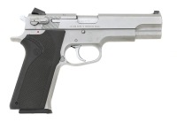 Smith & Wesson Model 1006 Semi-Auto Pistol