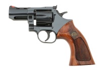 Dan Wesson Model 22VH Double-Action Revolver