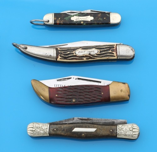 Lot OF Folding Knives