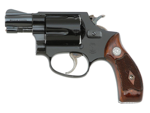 Lovely Smith & Wesson Chiefs Special Airweight Hand Ejector Revolver