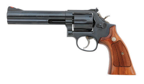 Smith & Wesson Model 586-3 137 Years Commemorative Revolver