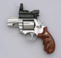 Smith & Wesson Model 686-3 Double Action Revolver