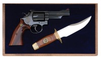 Smith & Wesson Model 19-3 Texas Ranger Commemorative Revolver Set