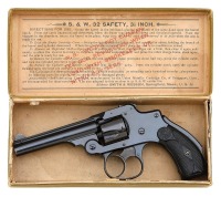 Smith & Wesson 32 Safety Hammerless Revolver