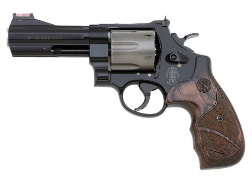 Smith & Wesson Model 329PD Air Lite Double Action Revolver