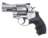 Smith & Wesson Engraved Model 686-6 Distinguished Combat Magnum Revolver