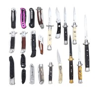 Large Grouping Of Automatic Knives