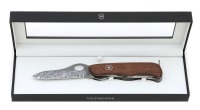 Rare Victorinox Limited Edition 2012 Damascus Soldier/Trailmaster Folding Knife
