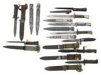 Bayonet Lot
