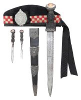 Very Fine Scottish Silver-Mounted Argyll And Sutherland Highlanders Dirk By Marshall & Sons